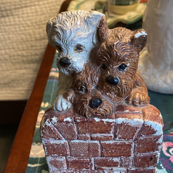 Adorable authentic chalk doggies bookend, one only. See pic for wear, so cute❤️! - Picture 5 of 6